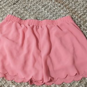 Coral Scalloped Edge shorts